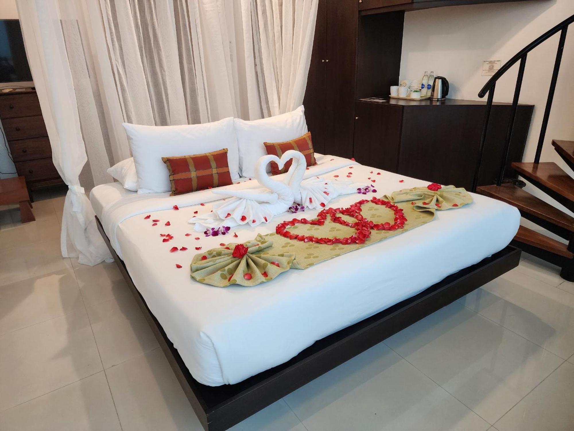 Hilltop Wellness Resort Кату Экстерьер фото