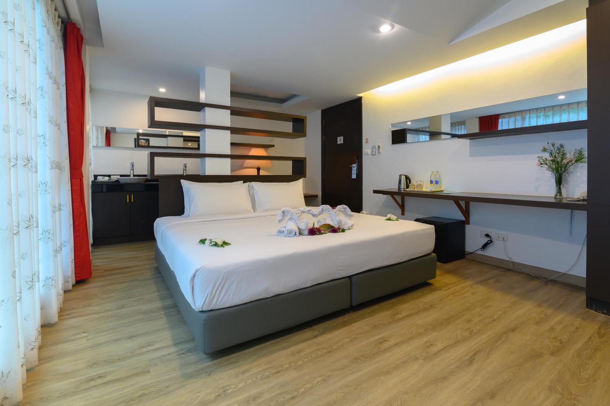 Hilltop Wellness Resort Кату Экстерьер фото